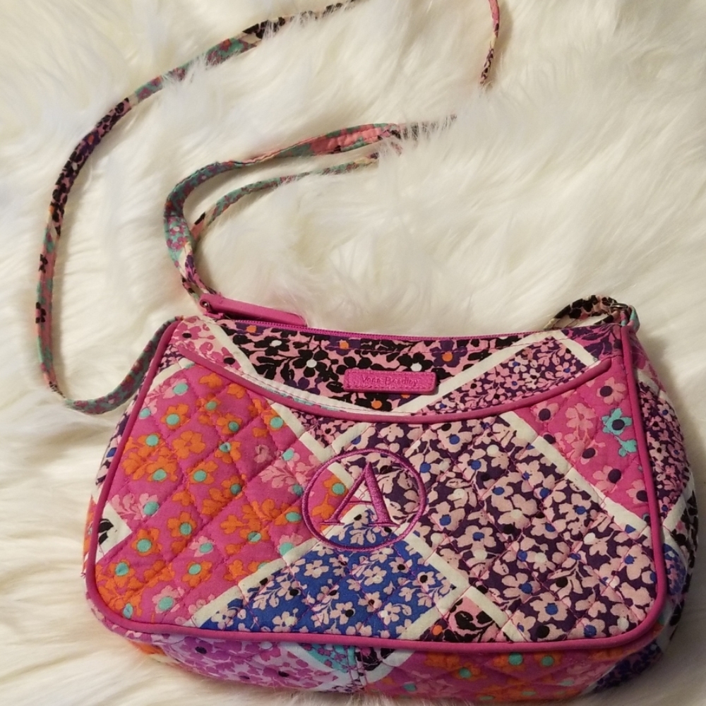 Vera Bradley monogrammed with A - Picture 1 of 4